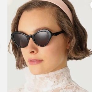 ZIMMERMANN Flutter Cat Eye Sunglasses 49mm Gel Navy. Box and Case included.